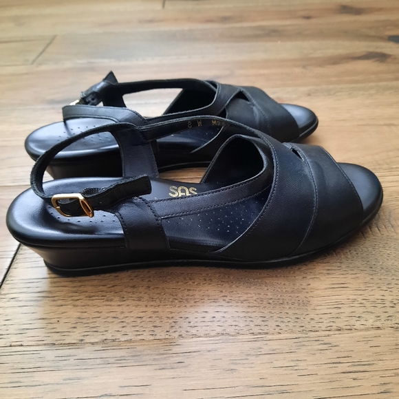 SAS Caress Tripad Comfort Cross Strap Wedge Sandal Black Size 8 - Picture 4 of 16